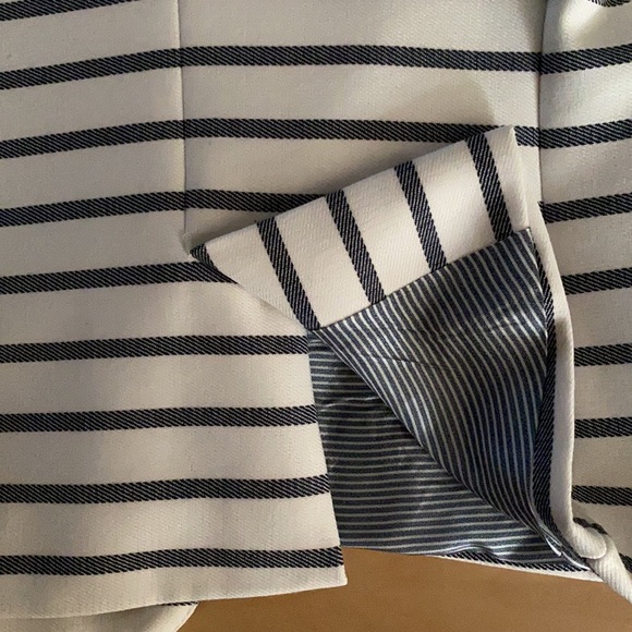 Zara Women’s Blazer New Sz Medium - Picture 8 of 8